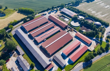 Luftbild der Agrargenossenschaft Köchelstorf e. G. Luftbild der Agrargenossenschaft Köchelstorf e. G.