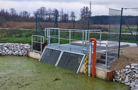 SW-Rechen mit Zaun SW-Rechen mit Zaun