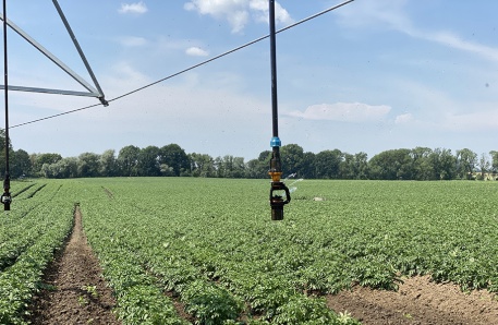 Wassersparende Beregnungsanlage 3 Wassersparende Beregnungsanlage 3