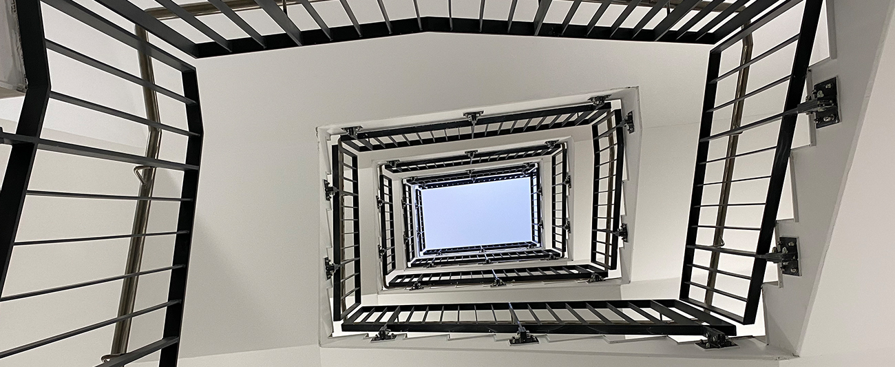 Innenaufnahme eines Treppenhauses © LGMV
