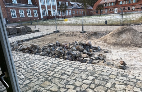 Historisches Pflaster neu verlegt Historisches Pflaster neu verlegt