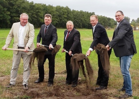 Frank Illchmann, Volker Bruns, Dr. Till Backhaus, Daniel Schossow, Falko Kriegsheim v.l.n.R.